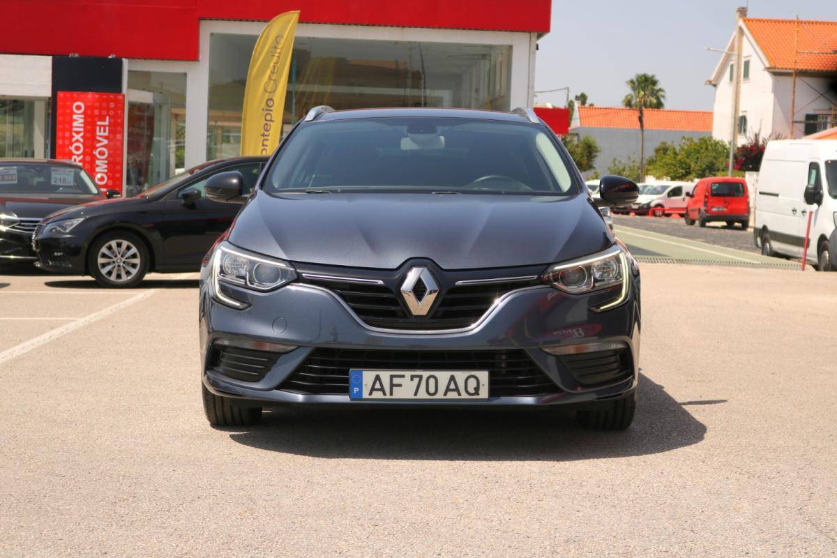 renault-megane-sport-tourer-2021-diesel-1500cc