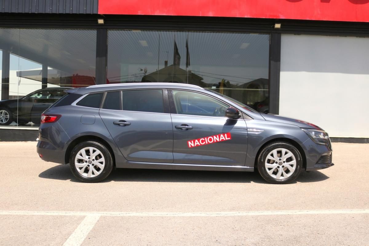 renault-megane-sport-tourer-2021-diesel-1500cc