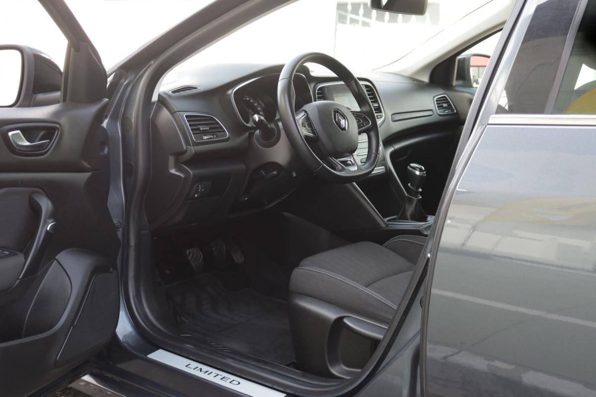 renault-megane-sport-tourer-2021-diesel-1500cc
