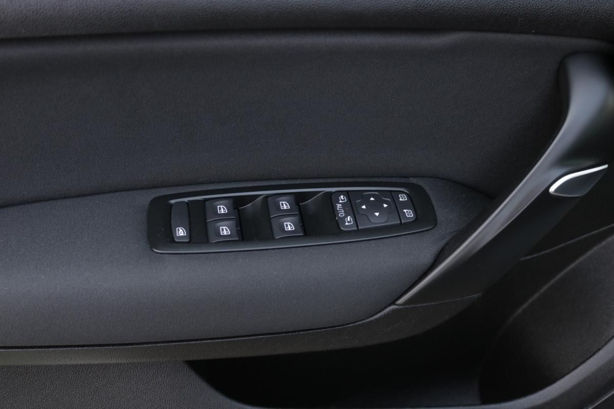 renault-megane-sport-tourer-2021-diesel-1500cc