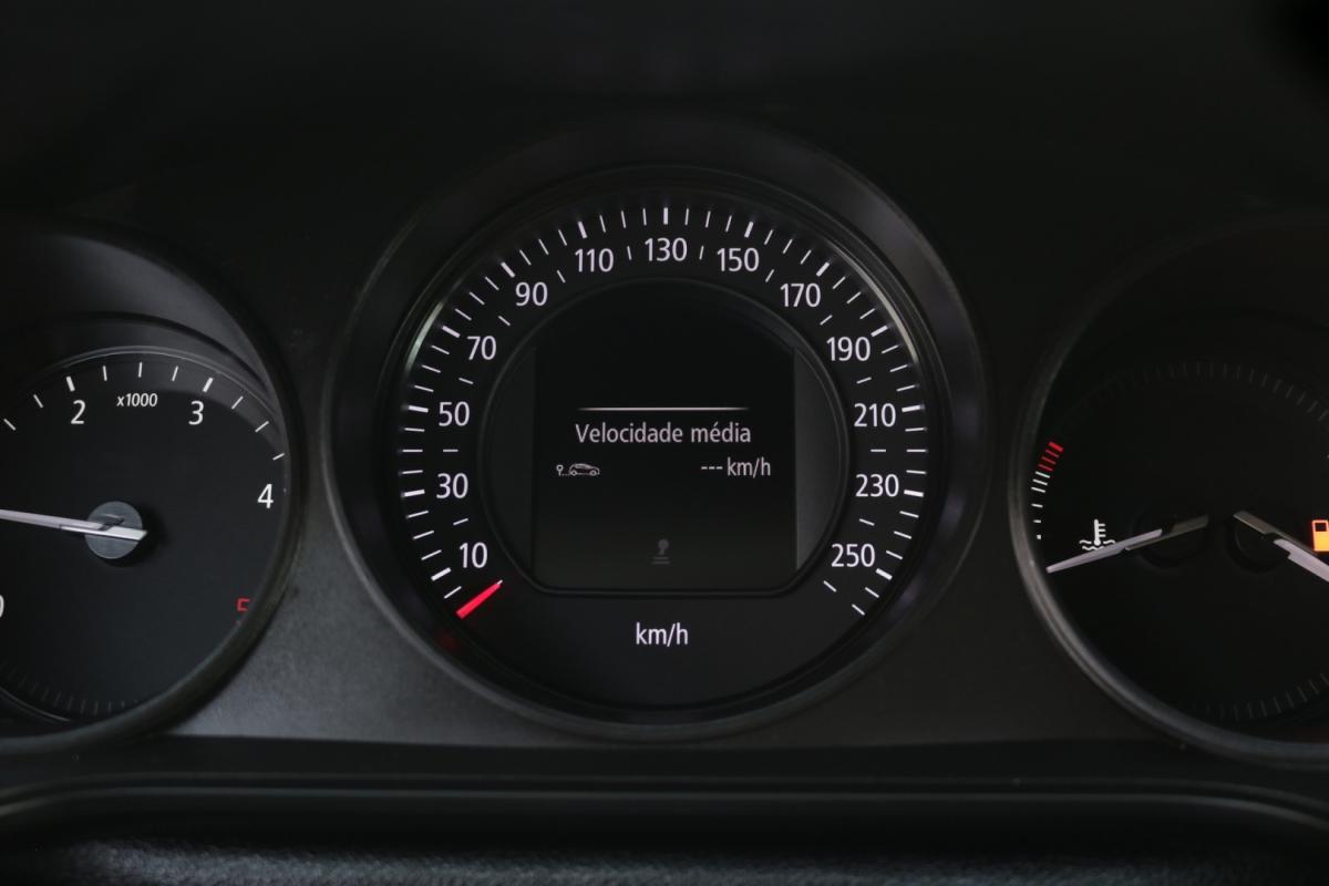 renault-megane-sport-tourer-2021-diesel-1500cc