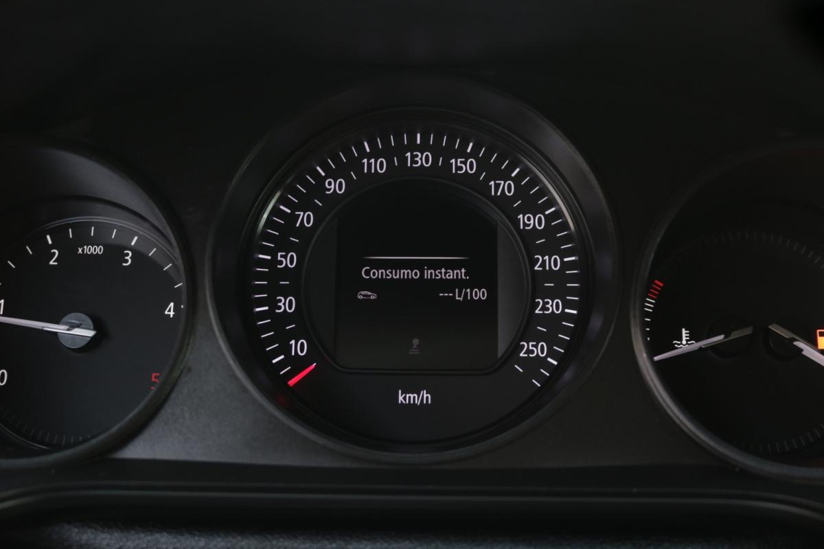 renault-megane-sport-tourer-2021-diesel-1500cc