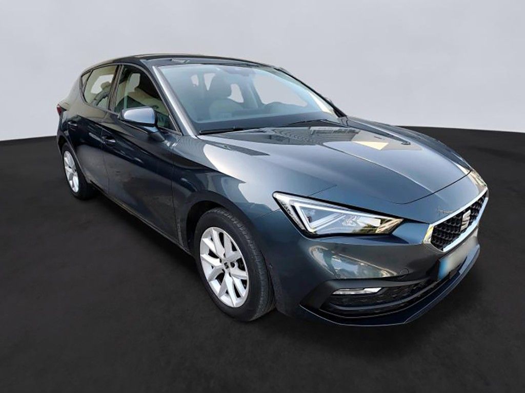 seat-leon-2022-diesel-2000cc