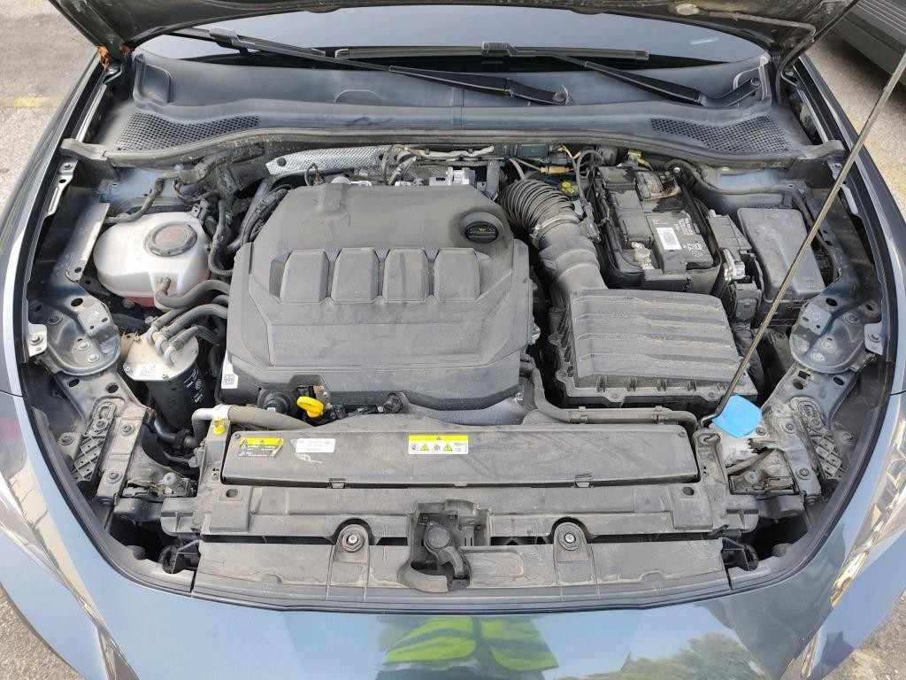 seat-leon-2022-diesel-2000cc