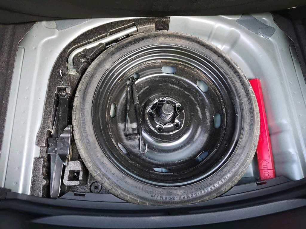 seat-leon-2022-diesel-2000cc