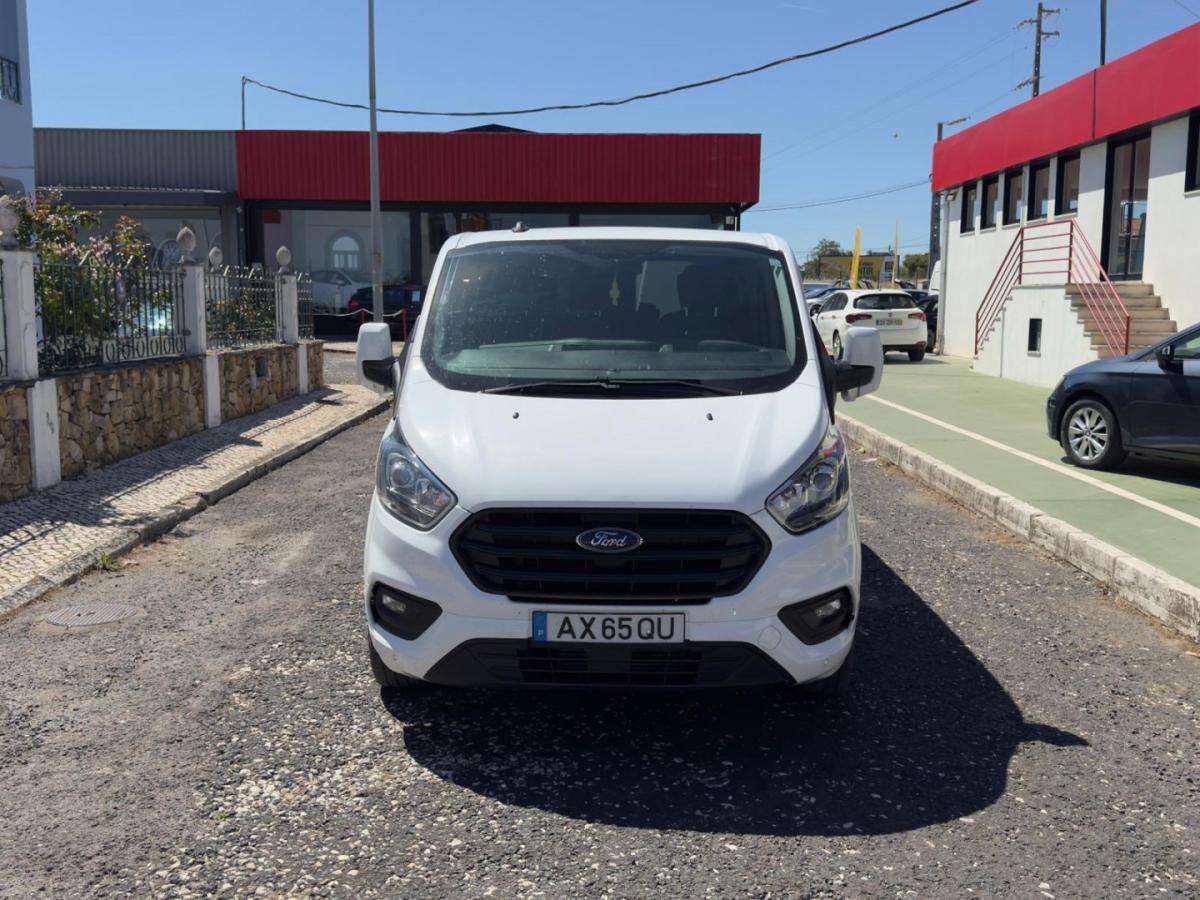 ford-transit-2023-diesel-2000cc