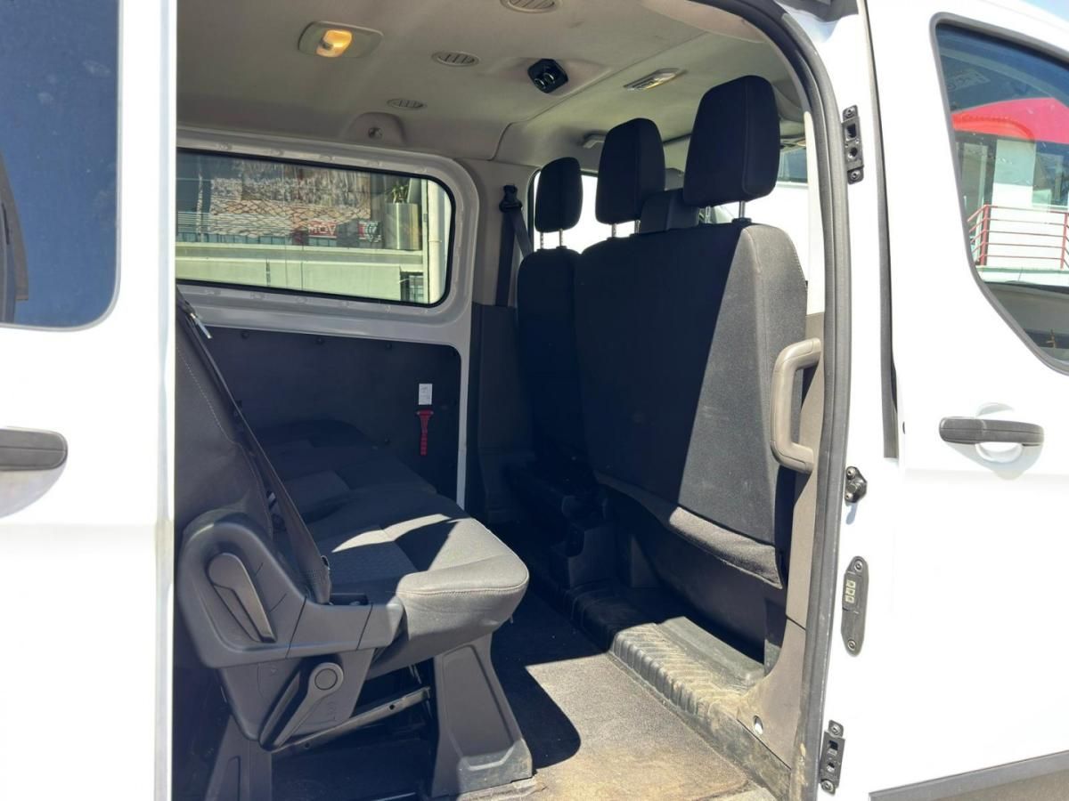 ford-transit-2023-diesel-2000cc