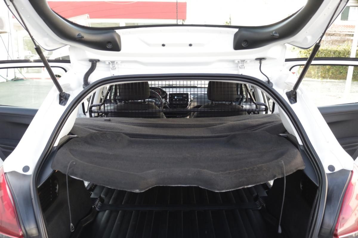 peugeot-208-2018-diesel-1600cc