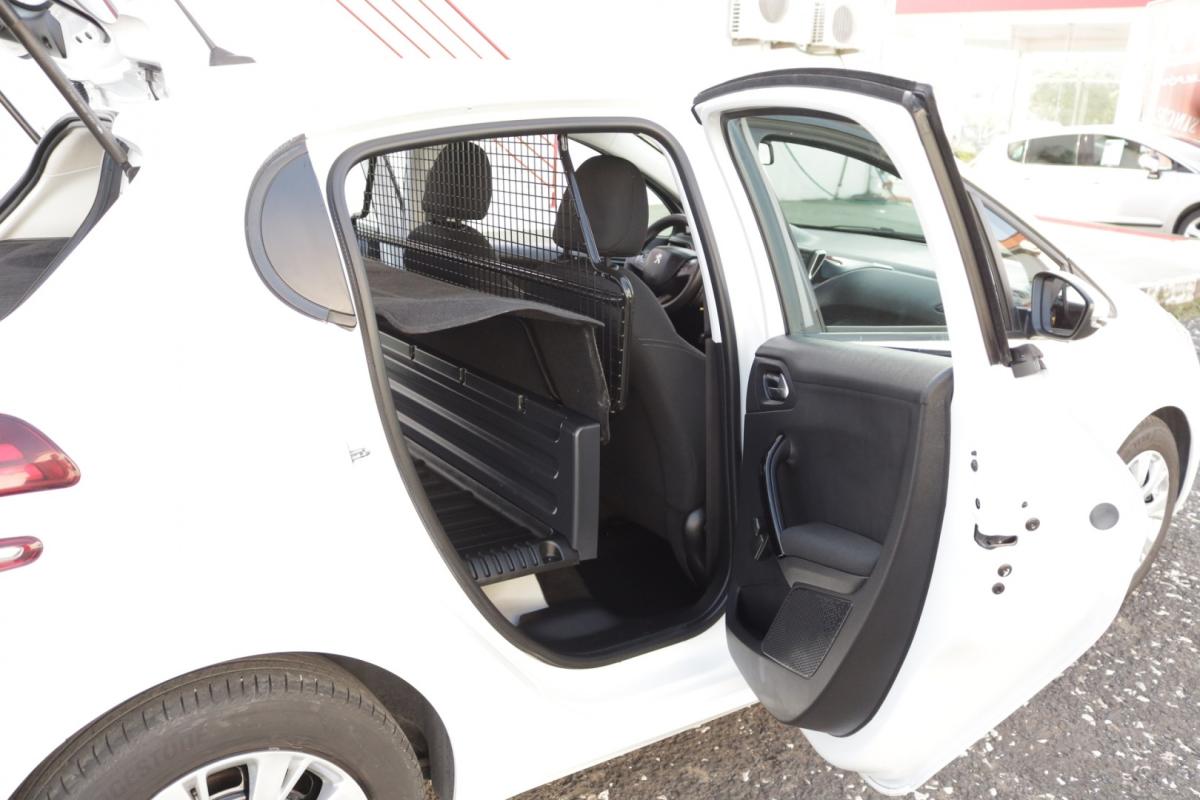 peugeot-208-2018-diesel-1600cc