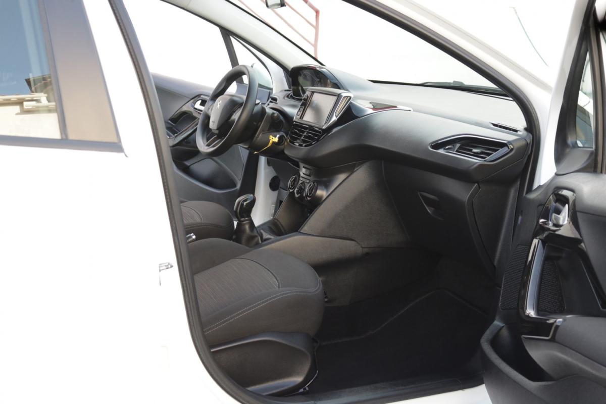 peugeot-208-2018-diesel-1600cc