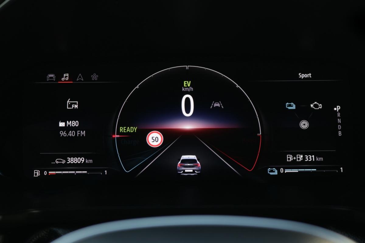 renault-captur-2022-hibrido-1600cc