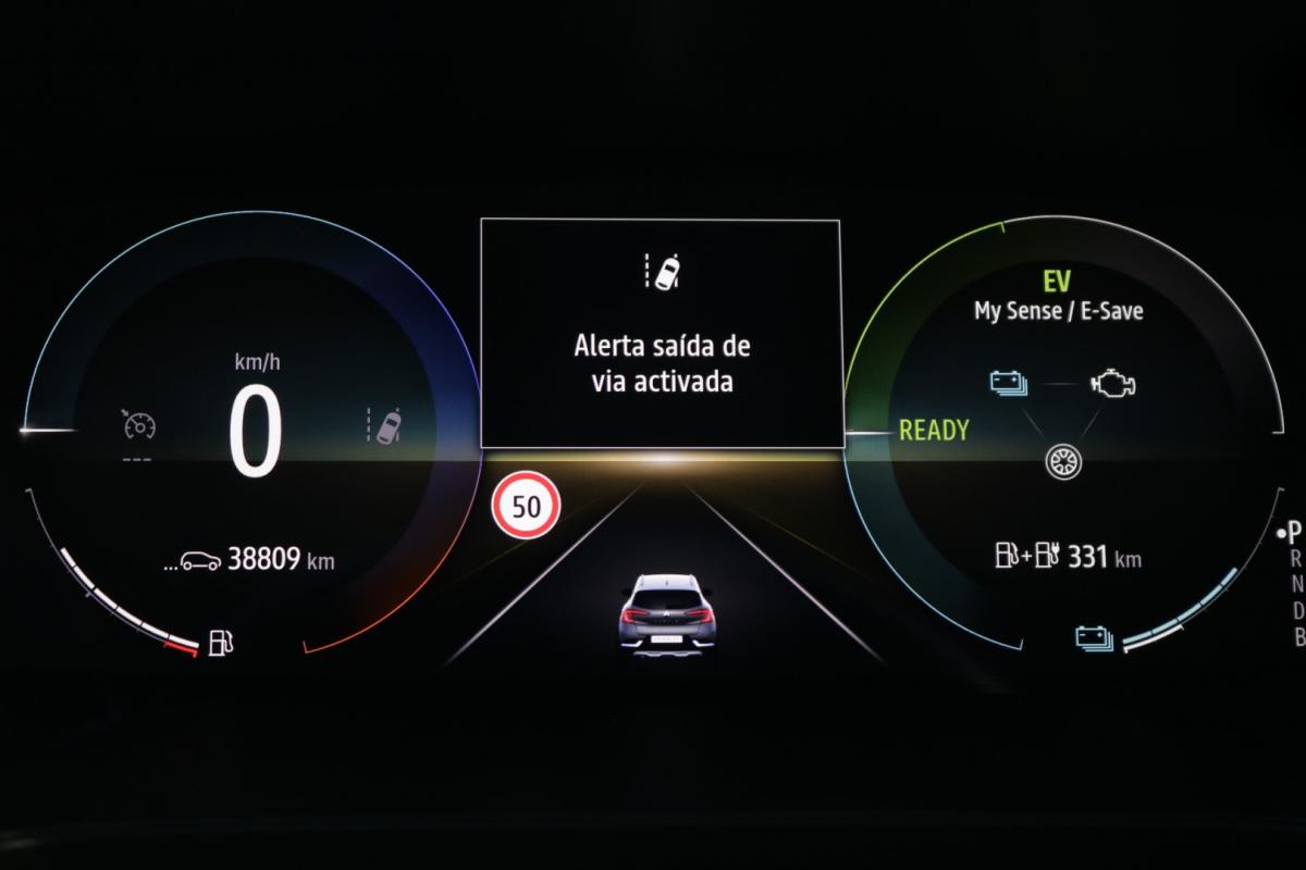 renault-captur-2022-hibrido-1600cc
