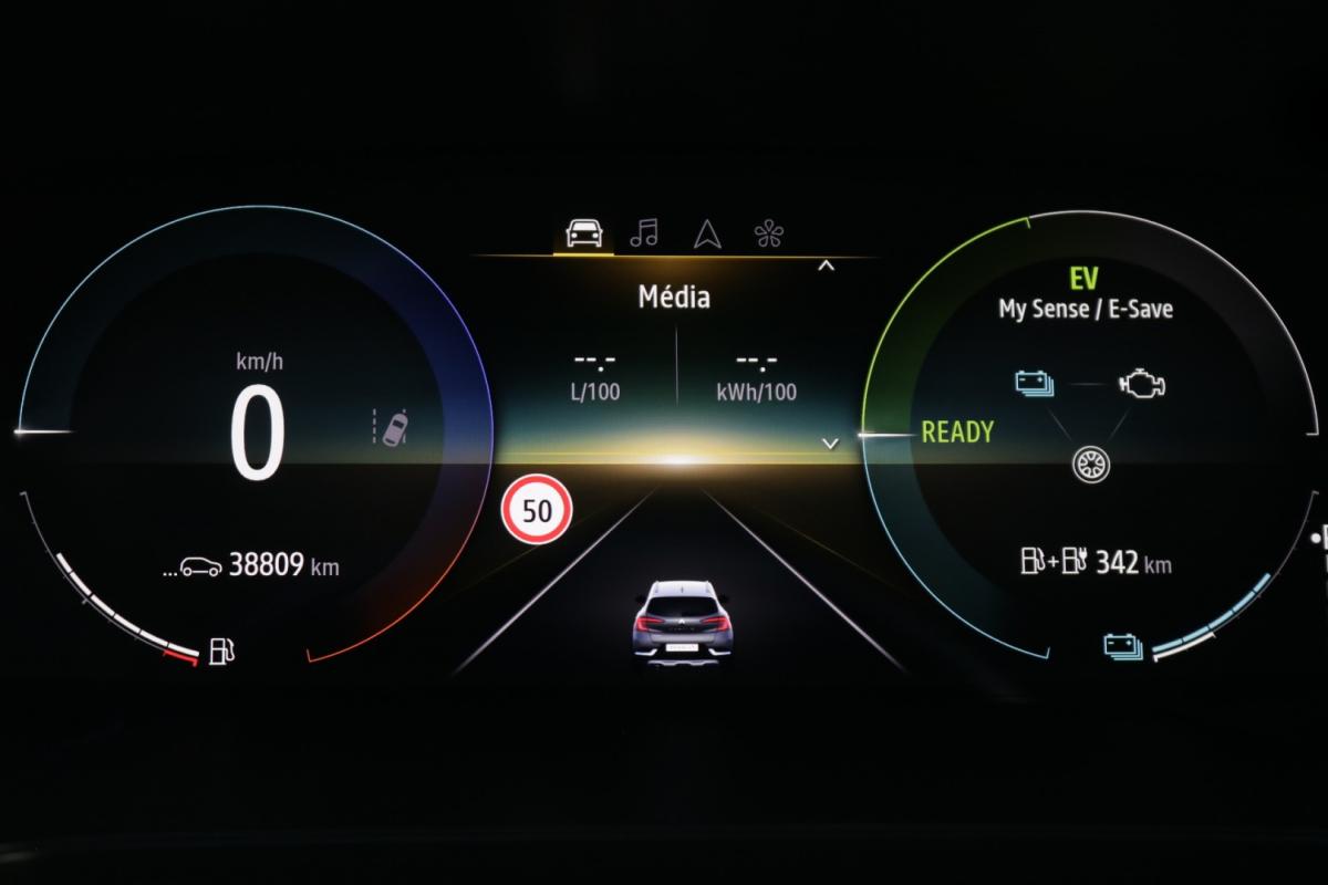 renault-captur-2022-hibrido-1600cc
