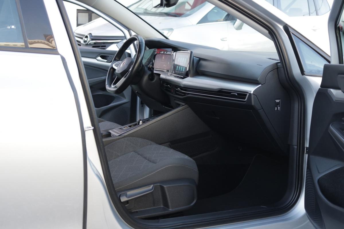 volkswagen-golf-variant-2021-diesel-2000cc