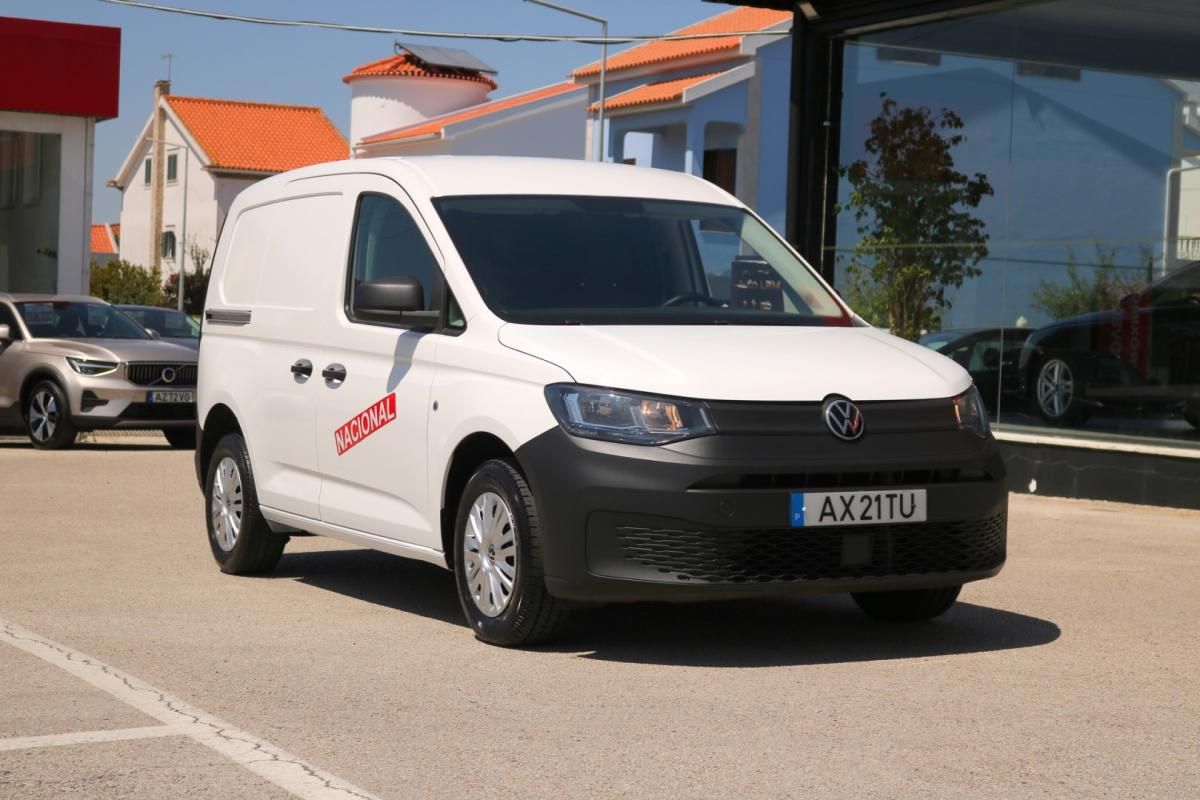 volkswagen-caddy-2023-diesel-2000cc
