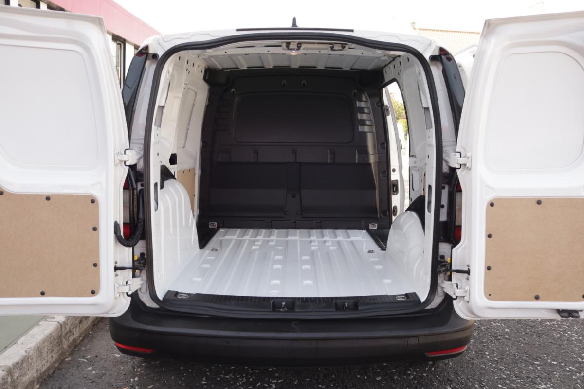 volkswagen-caddy-2023-diesel-2000cc