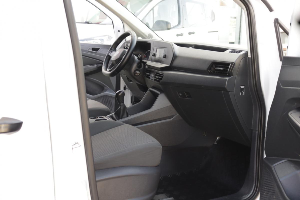 volkswagen-caddy-2023-diesel-2000cc