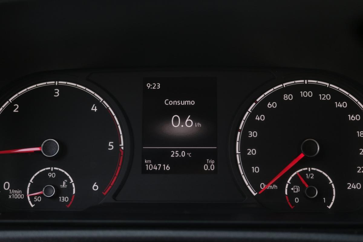 volkswagen-caddy-2023-diesel-2000cc