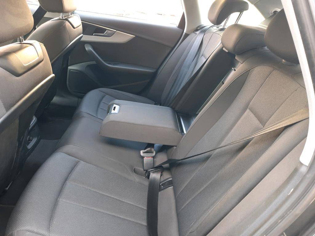 audi-a4-avant-2020-diesel-2000cc