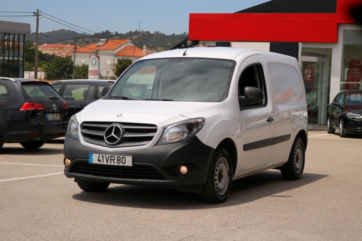 mercedes-benz-citan-2018-diesel-1500cc