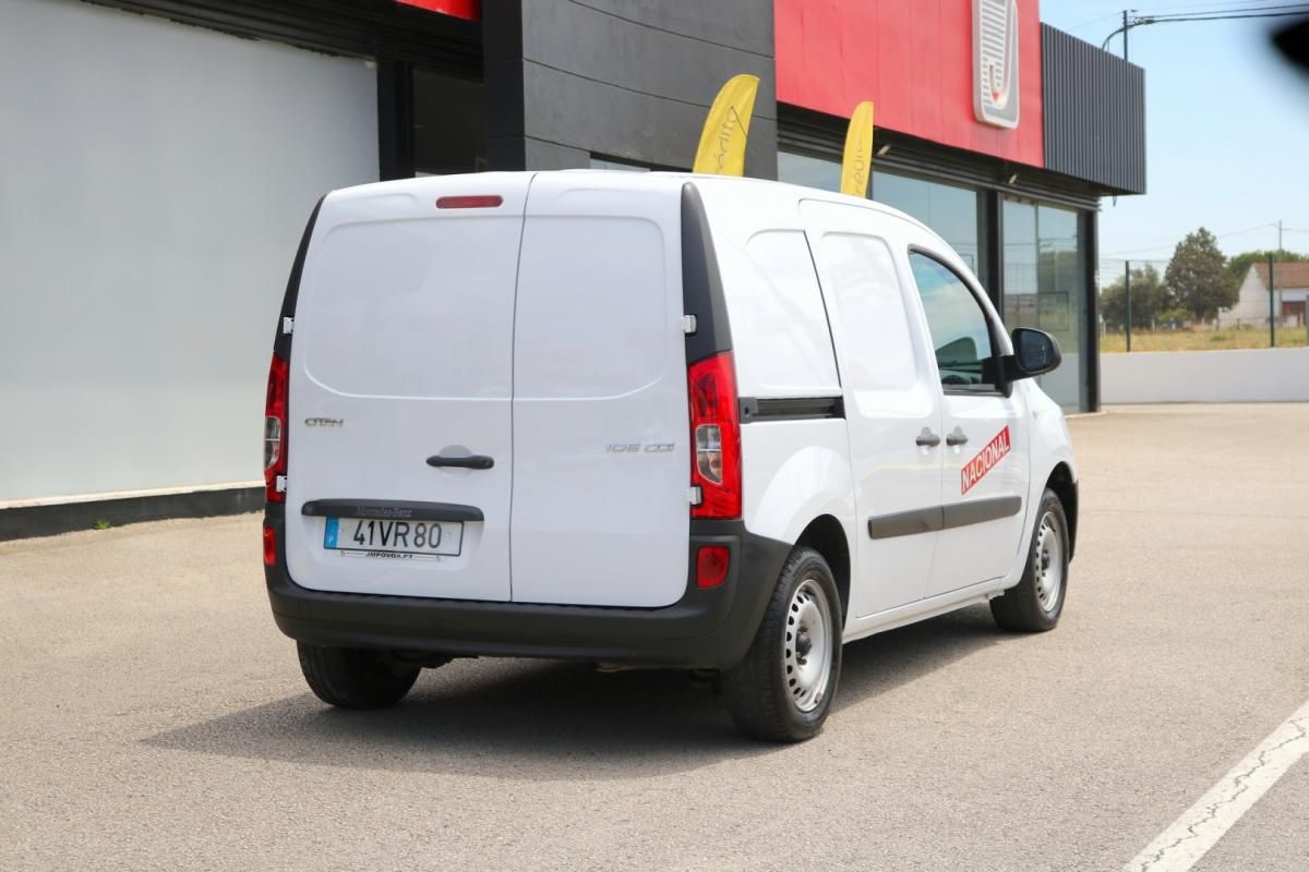 mercedes-benz-citan-2018-diesel-1500cc