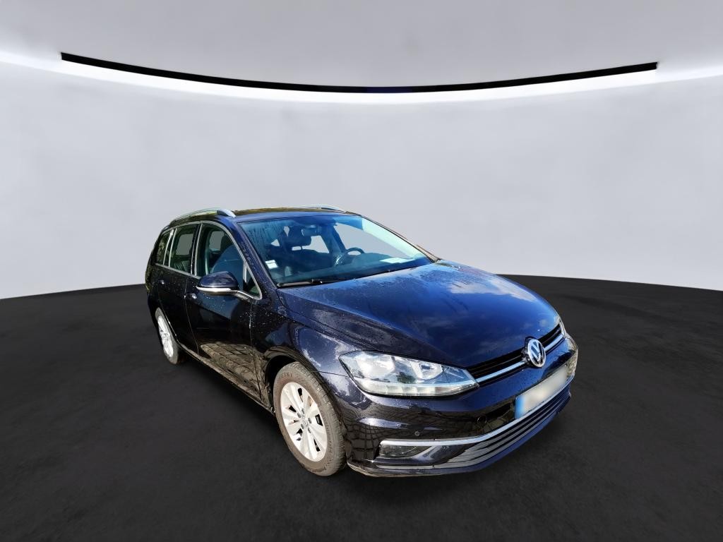 volkswagen-golf-variant-2020-diesel-1600cc
