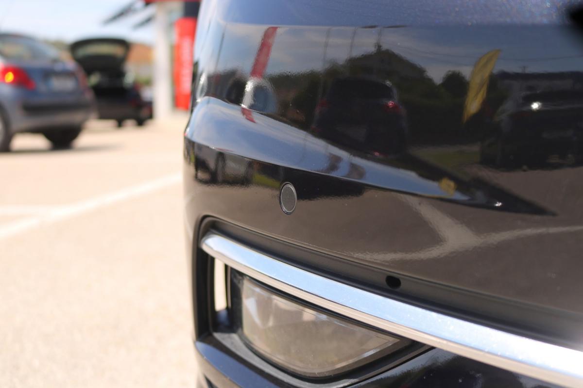 volkswagen-golf-variant-2020-diesel-1600cc