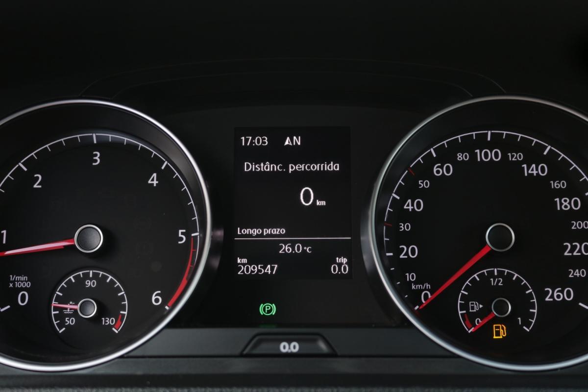 volkswagen-golf-variant-2020-diesel-1600cc