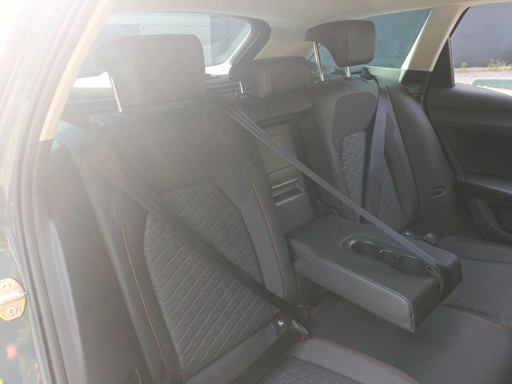 seat-leon-st-2021-diesel-2000cc
