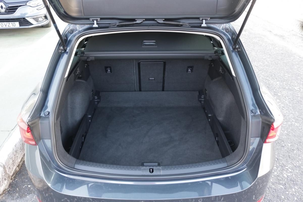 seat-leon-st-2021-diesel-2000cc