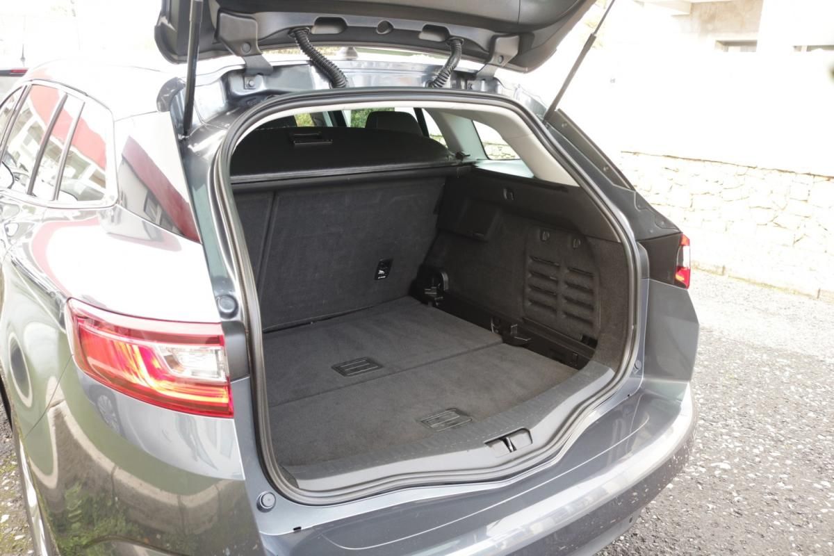 renault-megane-sport-tourer-2019-diesel-1500cc