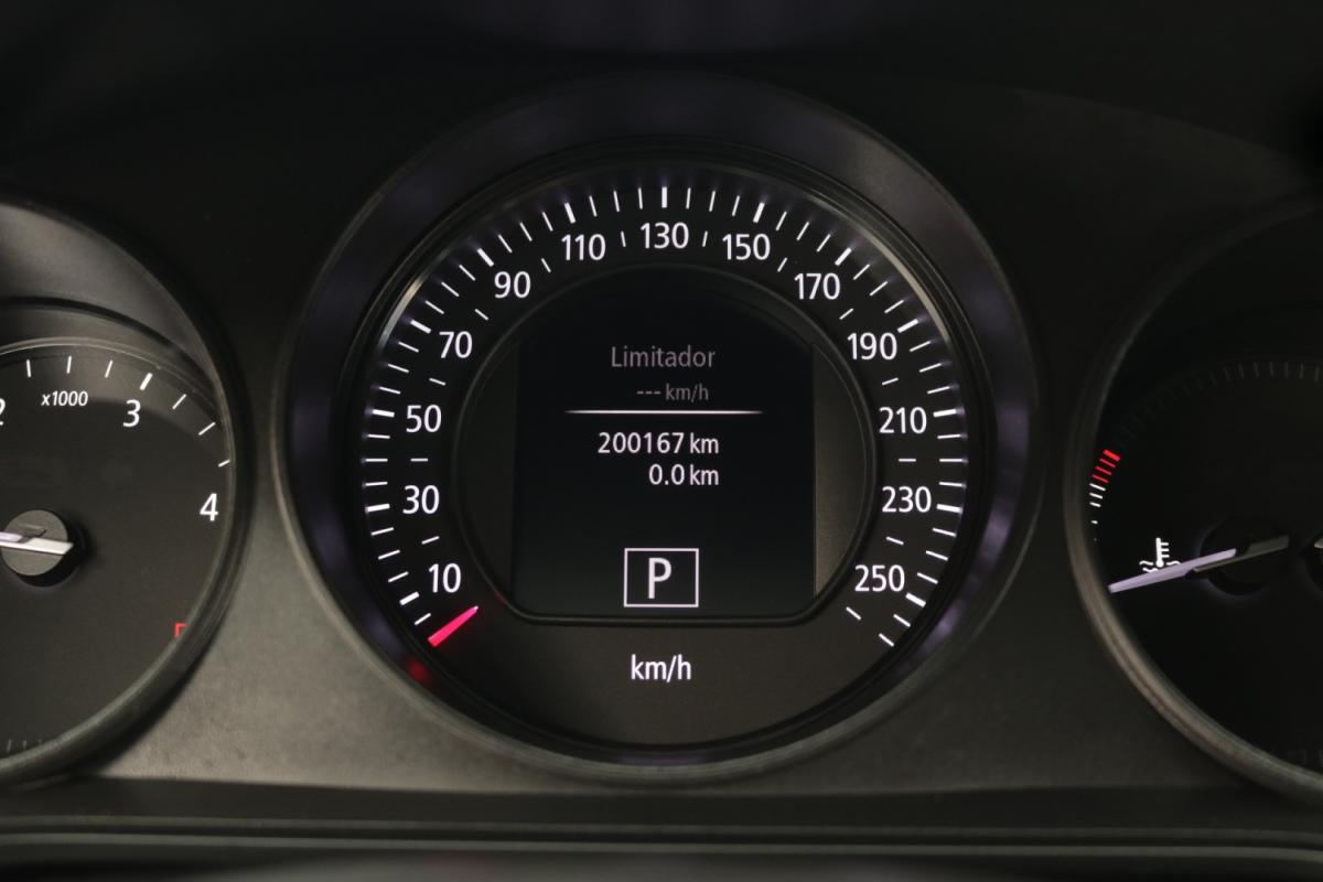 renault-megane-sport-tourer-2019-diesel-1500cc