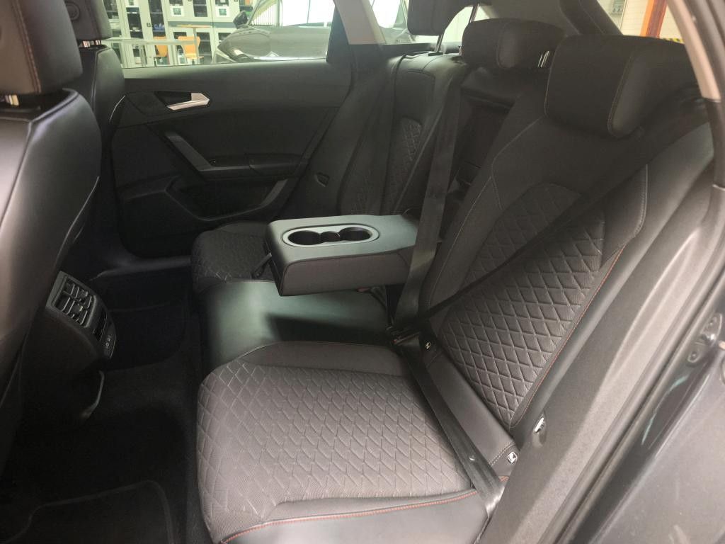 seat-leon-st-2021-diesel-2000cc