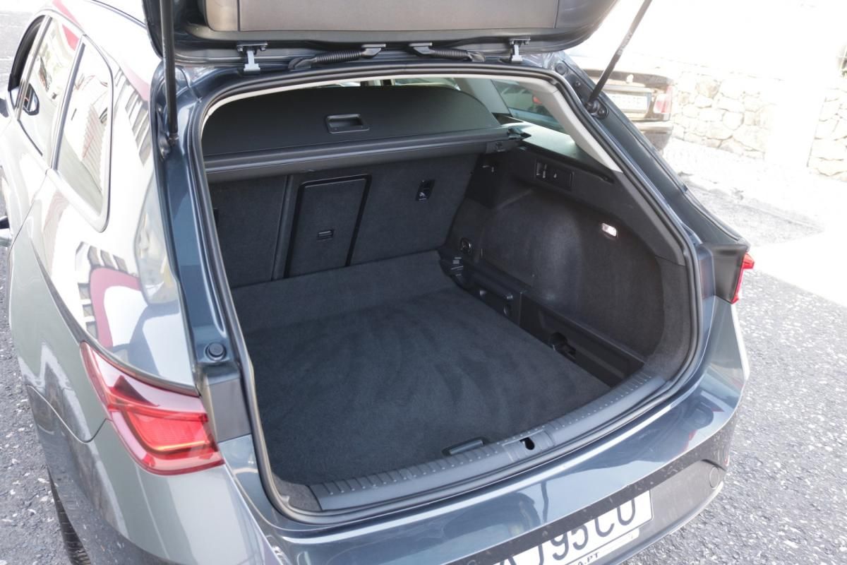 seat-leon-st-2021-diesel-2000cc