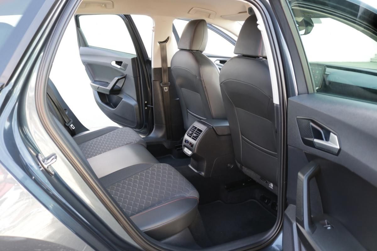 seat-leon-st-2021-diesel-2000cc