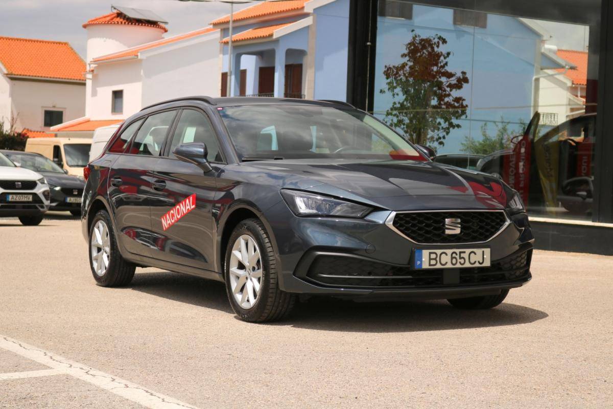 seat-leon-st-2023-diesel-2000cc