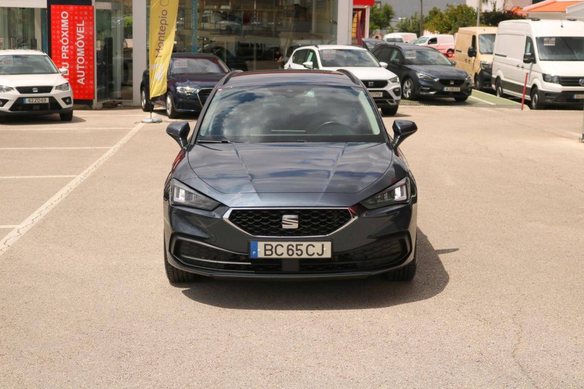 seat-leon-st-2023-diesel-2000cc