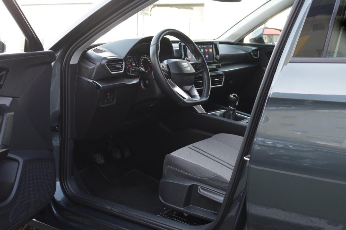 seat-leon-st-2023-diesel-2000cc