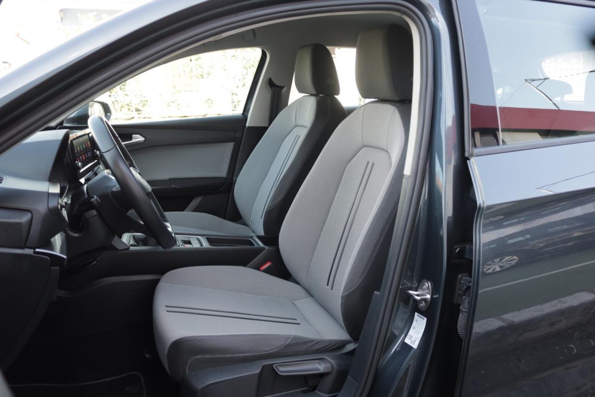 seat-leon-st-2023-diesel-2000cc