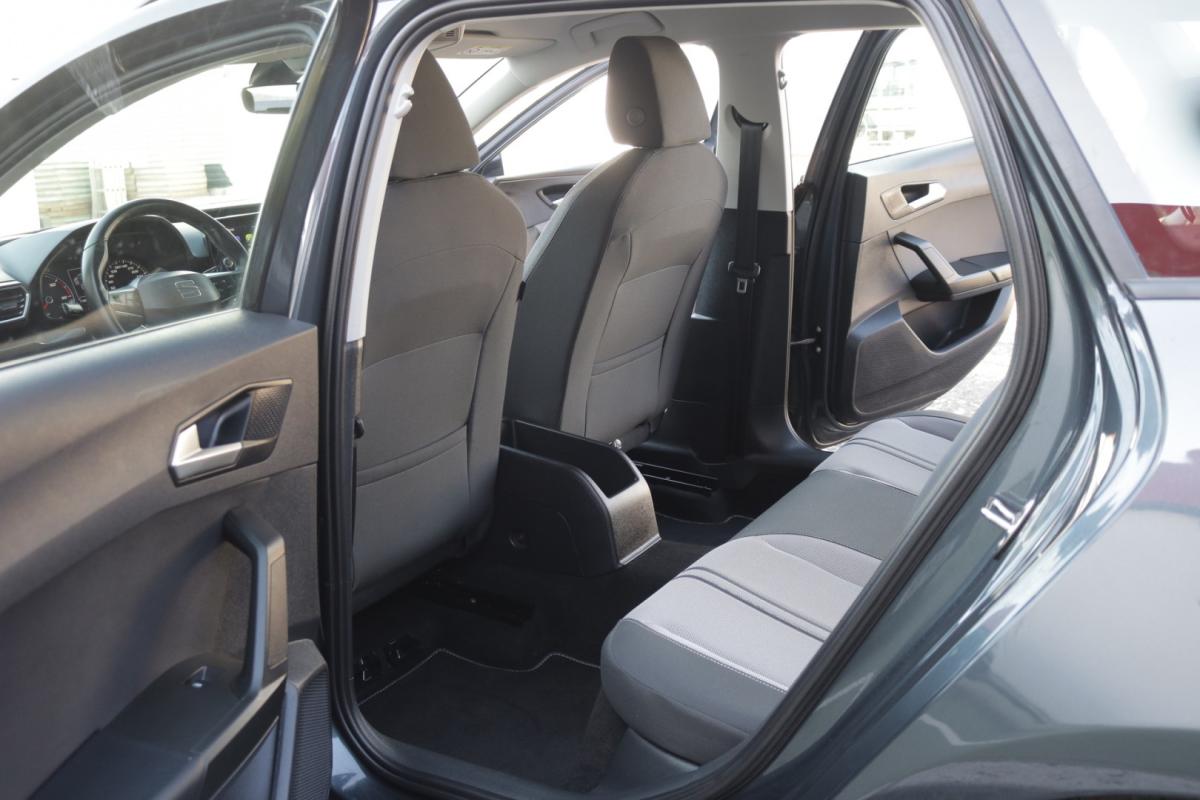 seat-leon-st-2023-diesel-2000cc
