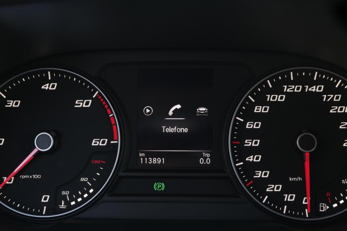 seat-leon-st-2023-diesel-2000cc