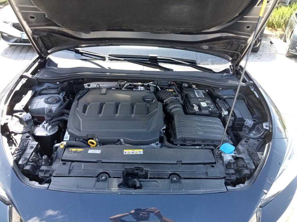 seat-leon-2021-diesel-2000cc
