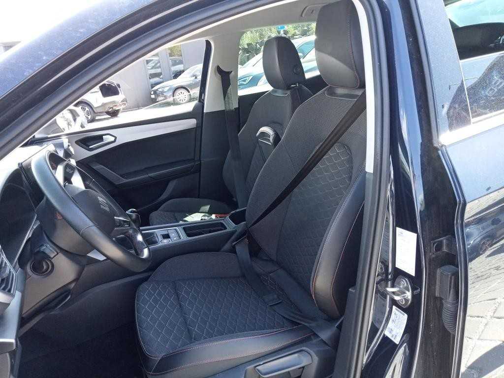 seat-leon-2021-diesel-2000cc