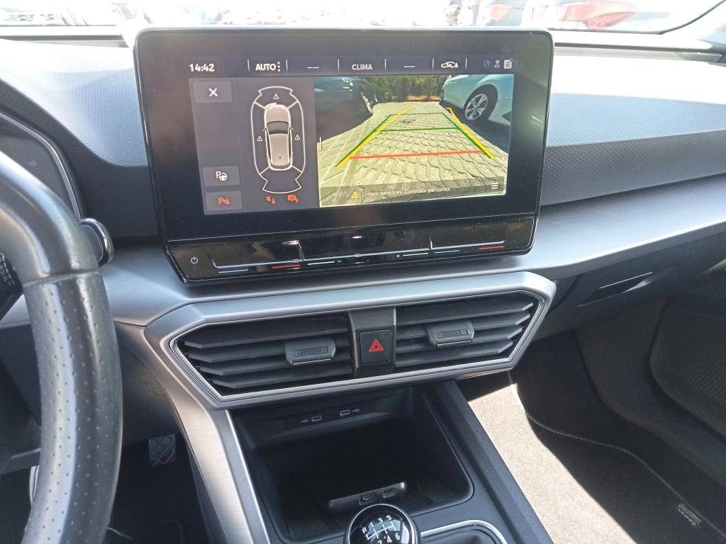 seat-leon-2021-diesel-2000cc
