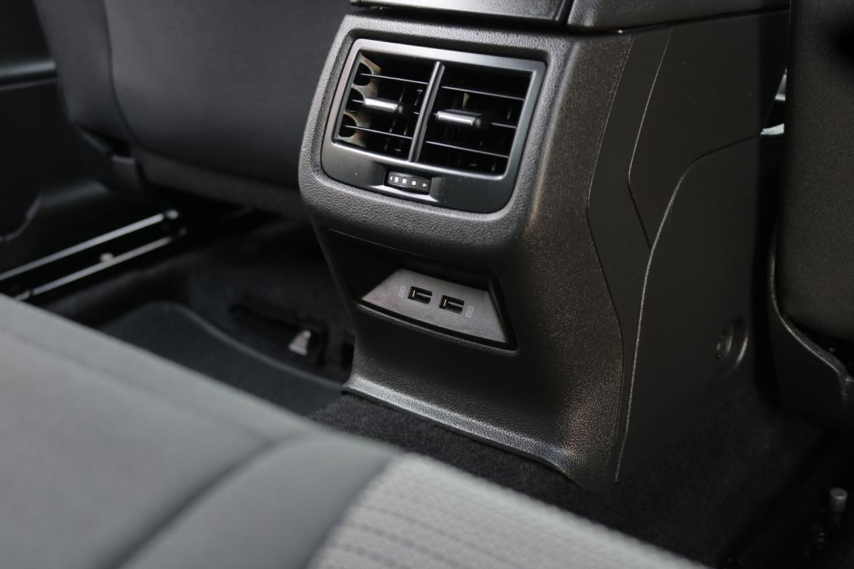 seat-leon-st-2019-diesel-1600cc