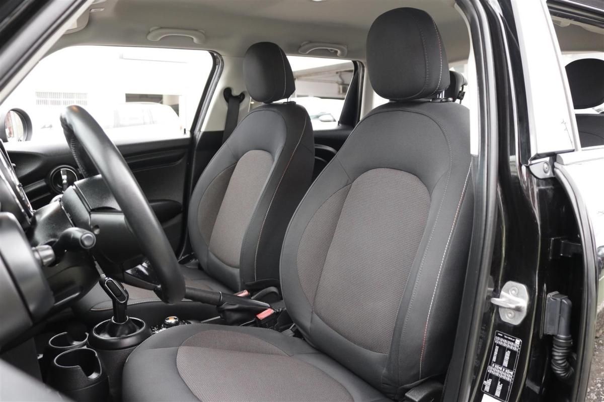 mini-cooper-2019-diesel-1500cc