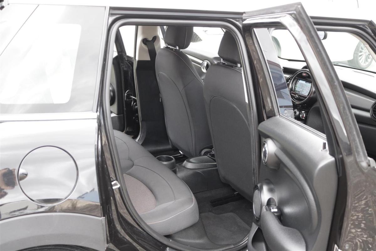 mini-cooper-2019-diesel-1500cc