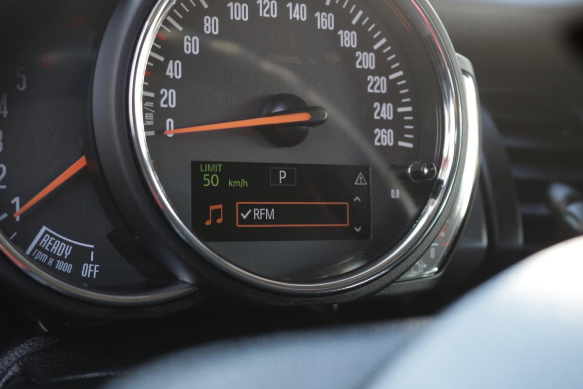 mini-cooper-2019-diesel-1500cc