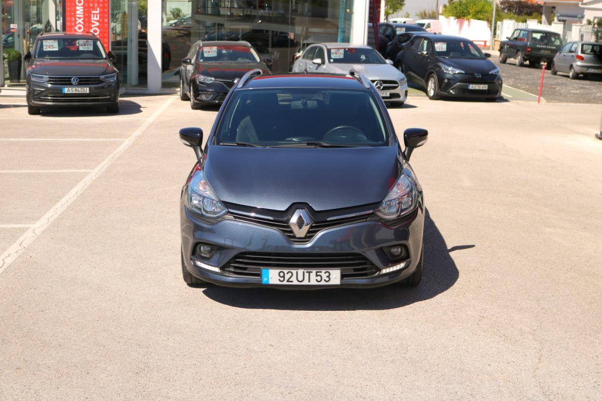 renault-clio-sport-tourer-2018-diesel-1500cc