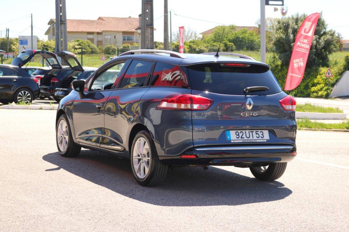 renault-clio-sport-tourer-2018-diesel-1500cc